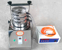 試驗(yàn)篩多用于實(shí)驗(yàn)篩物料篩分使用，篩分效果比較明顯，每層篩框都是有不同的篩分孔徑控制物料的精度大小，同時(shí)具有定時(shí)功能。